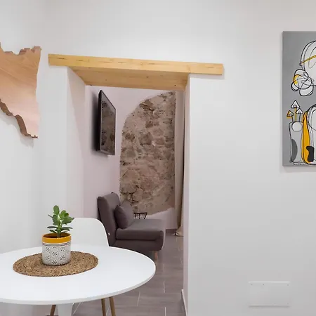 Artemide House - Bilocale Ortigia Wifi * 锡拉库扎